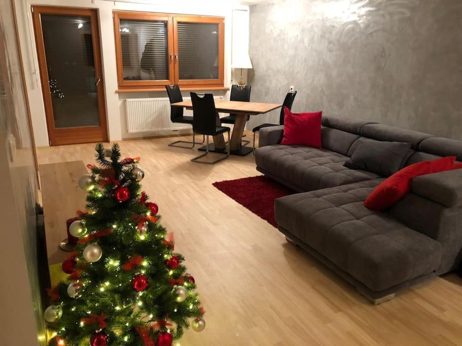 Appartamento Nuovo E Comfort A Brunico Kronplatz Exterior foto
